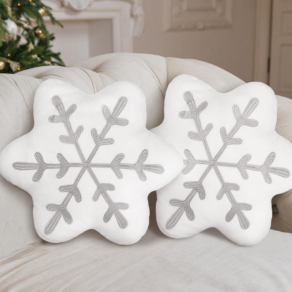 7817 2 Pcs Snowflake Pillow Winter Throw Pillows Decorative Sherpa White